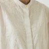 Geborduurd katoenen voile overhemd