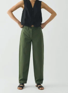 Katoenen twill broek, geverfd in de massa